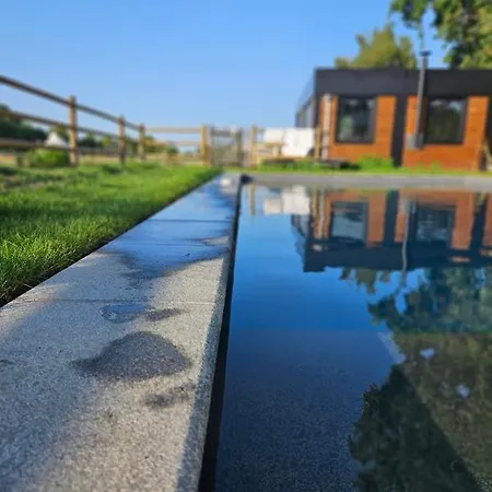 Holiday home Houten Tussen Paarden Nieuwerkerken